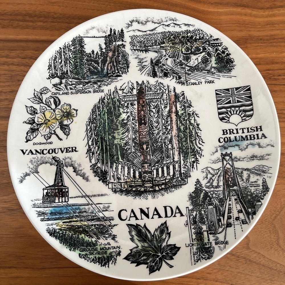 VINTAGE British Columbia Landmarks Collector Plate Made Japan Canadiana The Bay